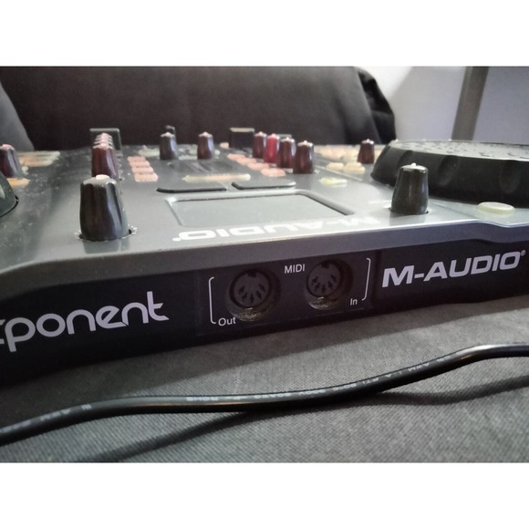 M-Audio Torq 1.5 Xponent DJ/Midi Controller Performance Production System USB - Picture 10 of 12